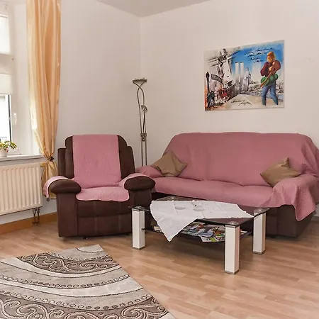 Ferienwohnung, Messenah, Ruhige Stadtlage