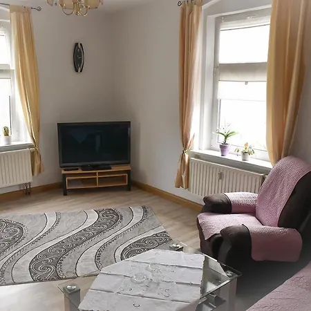 Ferienwohnung, Messenah, Ruhige Stadtlage *