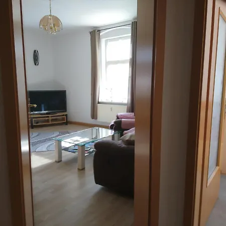 Ferienwohnung, Messenah, Ruhige Stadtlage Apartmán