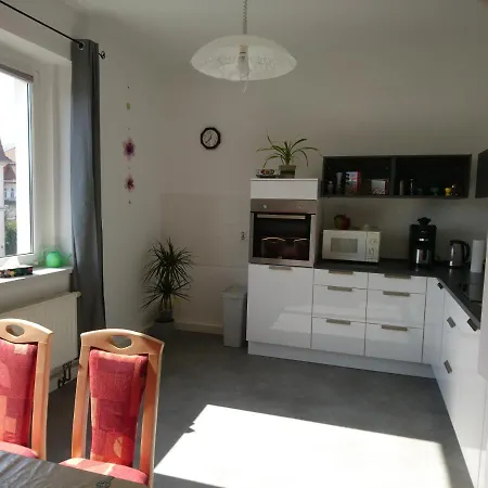 Apartment Ferienwohnung, Messenah, Ruhige Stadtlage